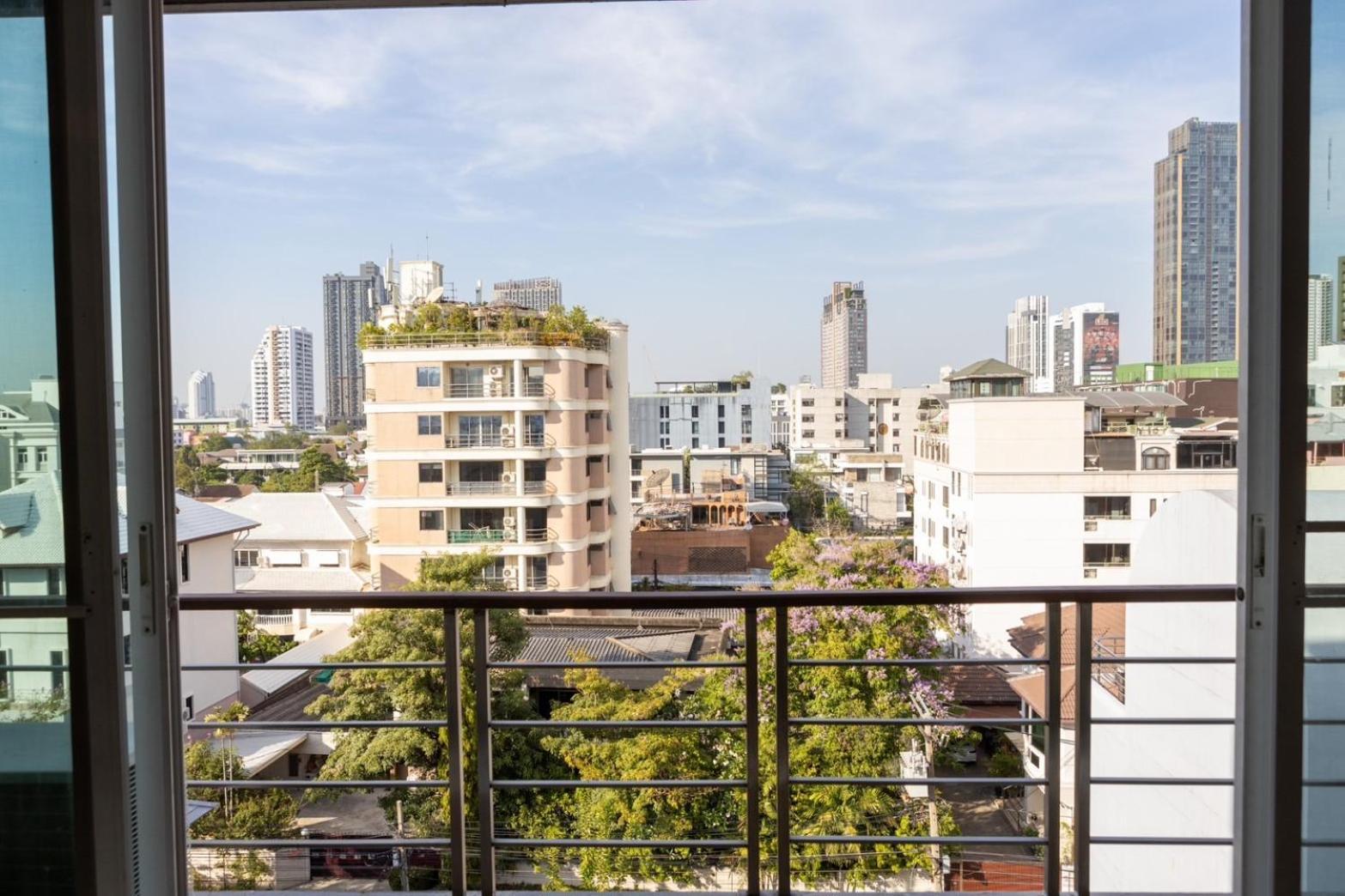 P Villa Lamoon Thonglor กรุงเทพมหานคร ภายนอก รูปภาพ